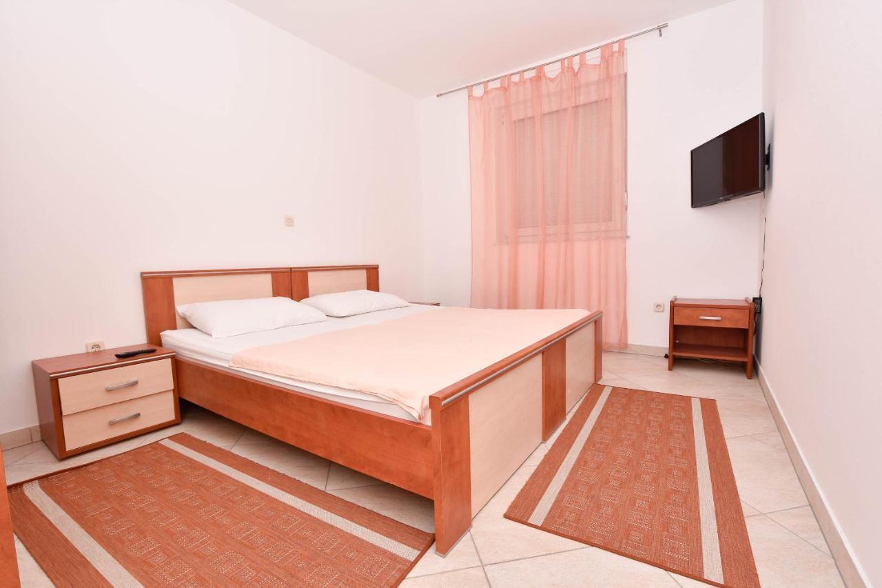 Apartment Jaspis บีโอกราดนาโมรู ภายนอก รูปภาพ